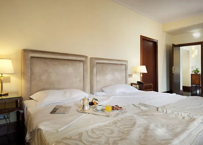 Hotel Intercontinental Ambasciatori Palace By Ihg