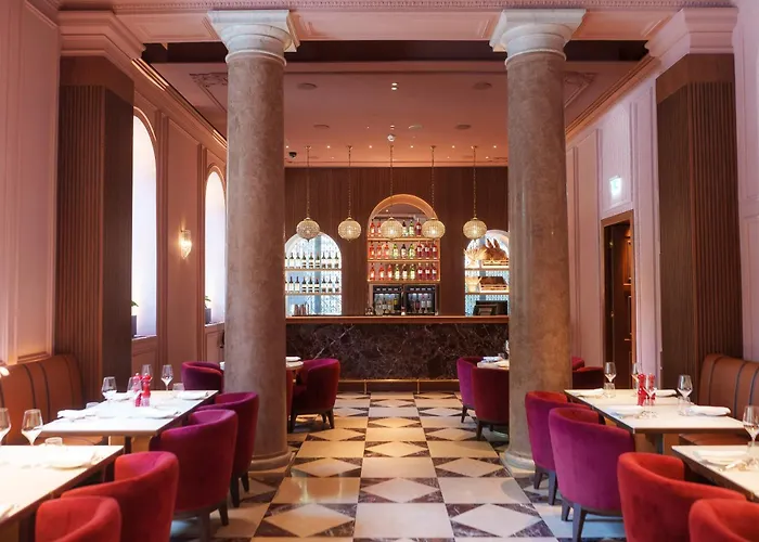 Intercontinental Ambasciatori Palace By Ihg Hotel